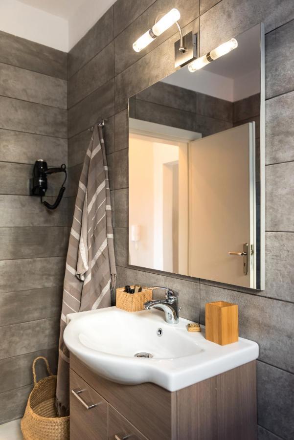 City Center Elite Suite Rhodes City Esterno foto